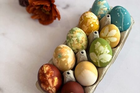 Velika radost: farbanje jaja prirodnim bojama